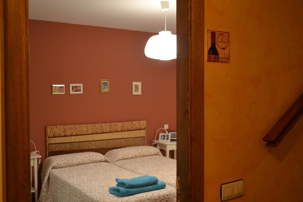 La Cantamora Hotel Rural Pesquera De Duero الغرفة الصورة